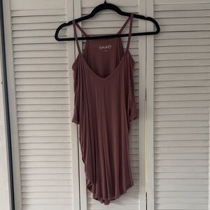 Mudd Women's Mauve Cold-Shoulder V-Neck Shirt